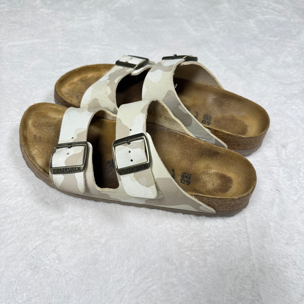Birkenstock Arizona Sandals Unisex W9-M7 Desert Camo Adjustable 2-Straps Slides